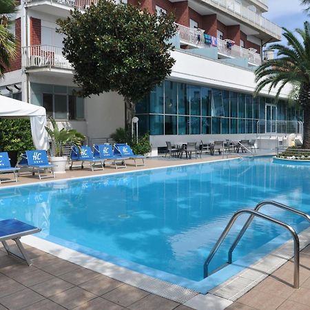 Hotel Haus Charlotte San Benedetto del Tronto Eksteriør bilde