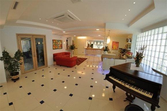 Hotel Haus Charlotte San Benedetto del Tronto Eksteriør bilde